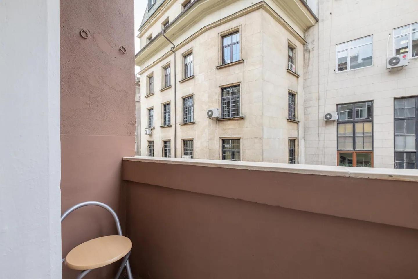 Stay And Play - Foosball And Comfort Sofia Exterior foto